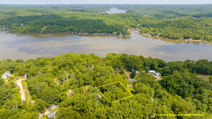 Charming 0.22-Acre Lot Near Lake of the Ozarks