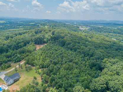 🌳 Unveil Your Dream: 13.75 Acres: Madisonville TN Haven 🌅