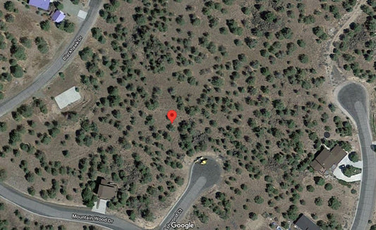 Stunning 0.5 Acre Homesite in Weed, CA.